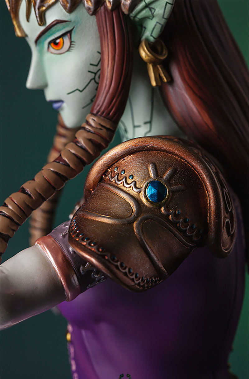 Illustration for article titled New Zelda Statue Captures The Princess In Her Most Disturbing Moment